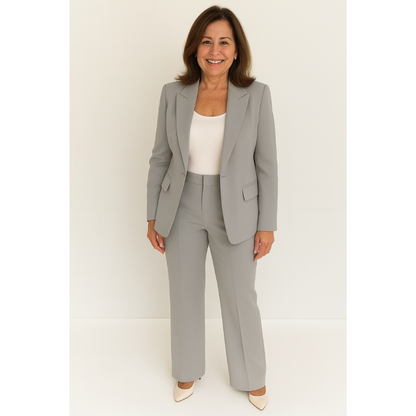 Tailleur femme élégant et polyvalent – coupe moderne et tissu confortable