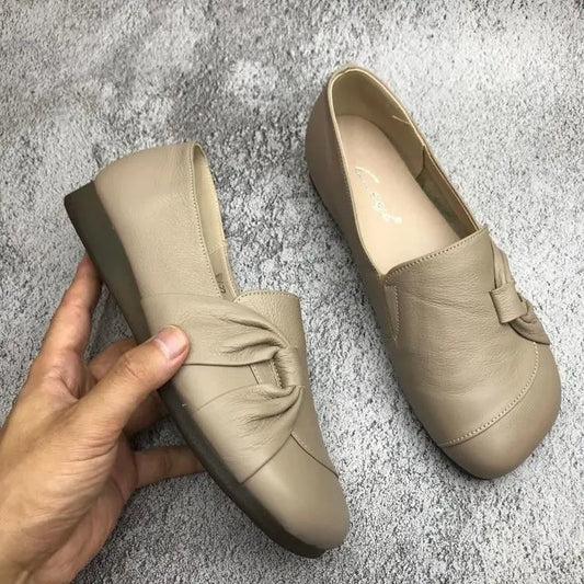 Chaussures femme style ballerines en surface souple