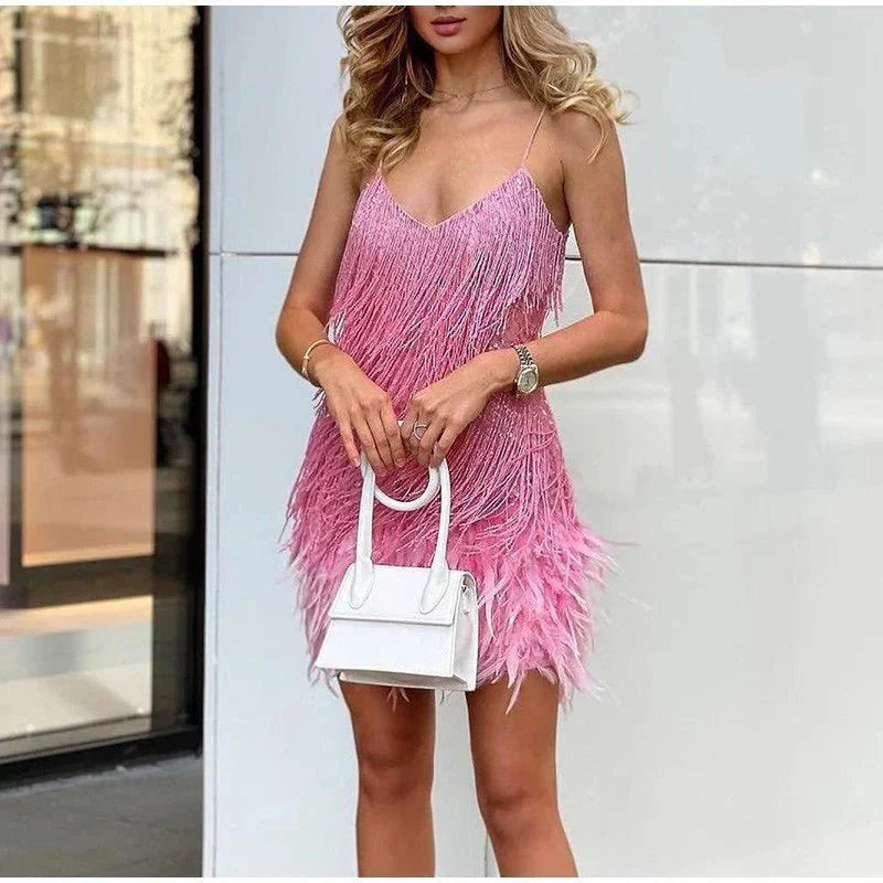 Robe de cocktail femme longueur genou classique