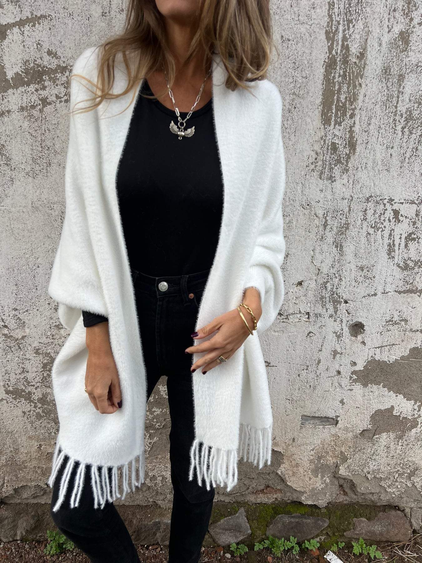 Manteau à manches longues et pompons pour femme