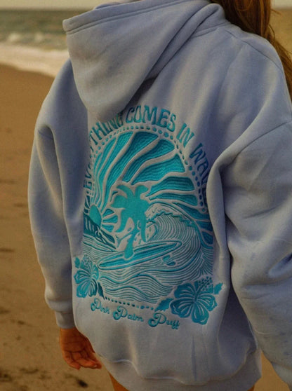 Pull ample femme avec capuche et poche kangourou