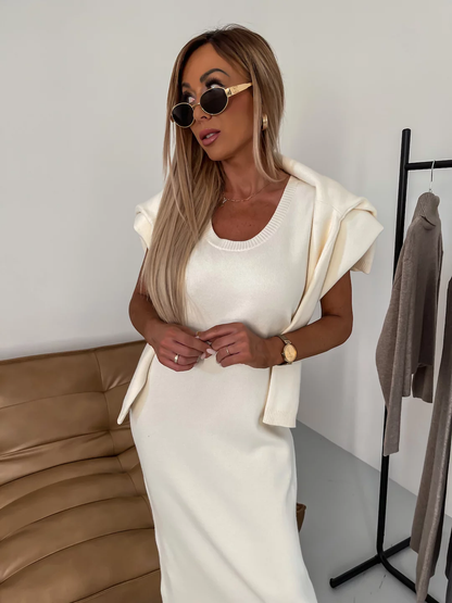 Ensemble tricot femme avec robe midi et pull col roulé – confortable et élégant pour l'automne-hiver