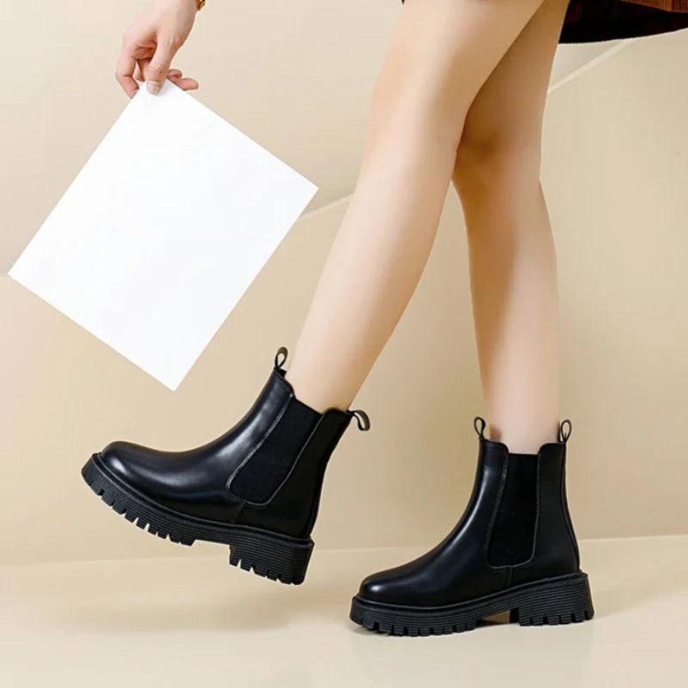 Chaussures bottines femme style Chelsea à empiècements extensibles