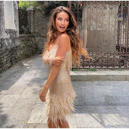 Robe de cocktail femme longueur genou classique
