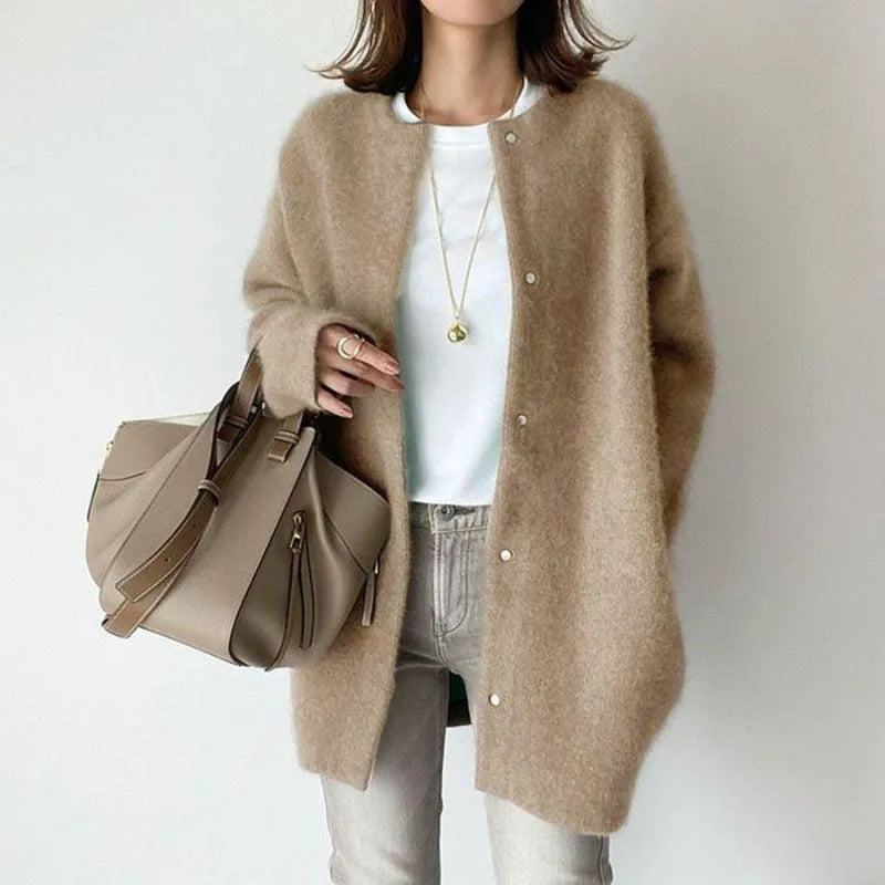 Cardigan Femme Long en Laine Douce – Chaud, Confortable & Style Élégant Décontracté