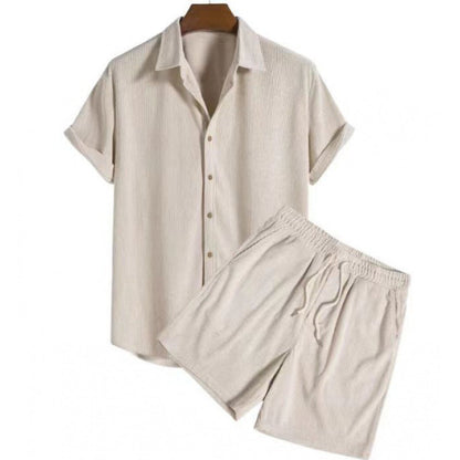 Ensemble de vêtements d'été avec T-shirt et short assortis