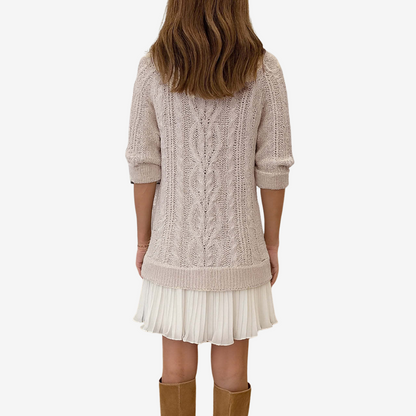 Robe pull en maille chaude avec ourlet plissé – coupe droite élégante pour l'automne et l'hiver