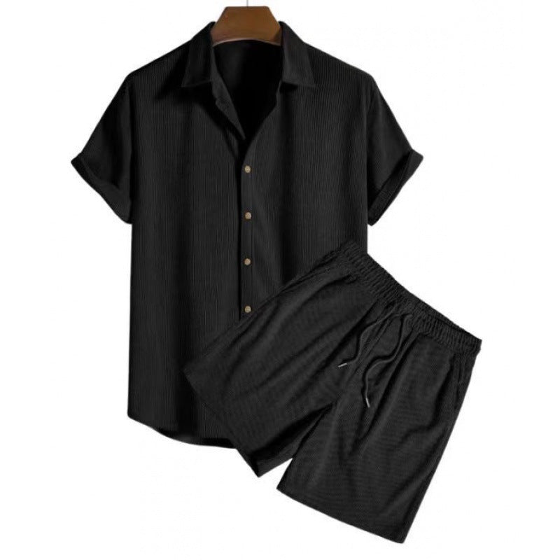 Ensemble de vêtements d'été avec T-shirt et short assortis