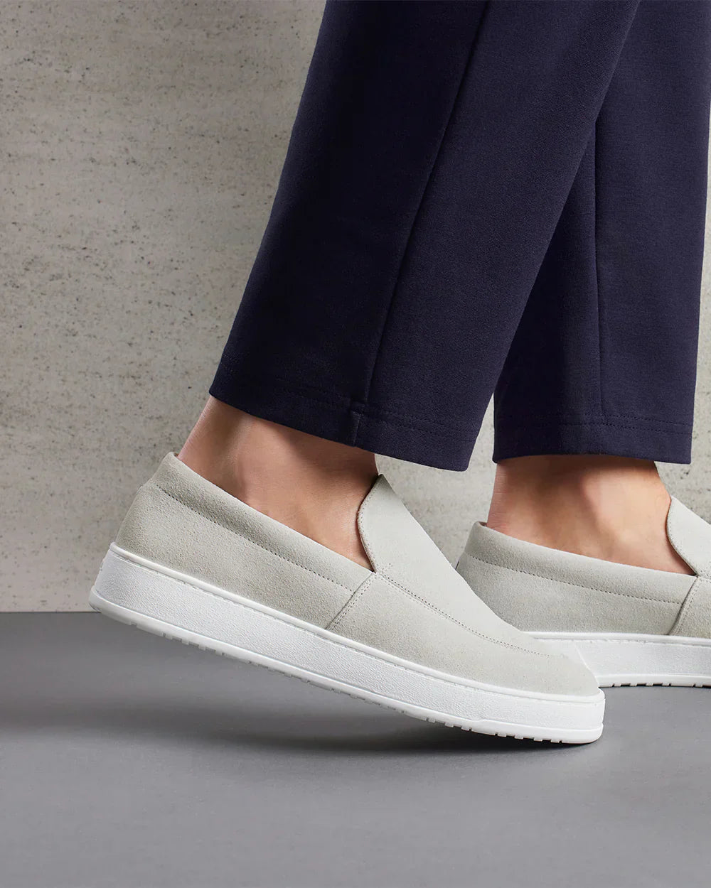 Mocassins Slip-On en Suède pour Homme – Élégance discrète et confort au quotidien