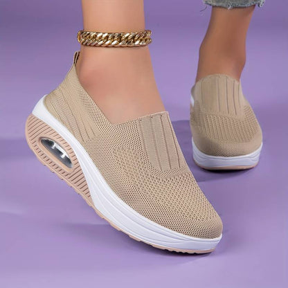 Chaussures de marche pour femme à fermeture lacée