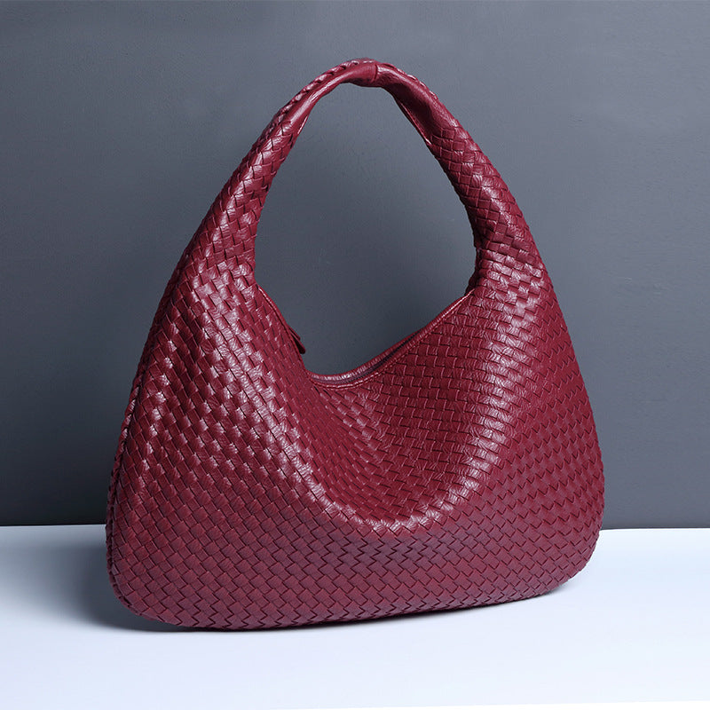 Petit sac à main femme avec surface texturée et fermeture éclair