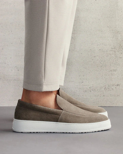 Mocassins Slip-On en Suède pour Homme – Élégance discrète et confort au quotidien