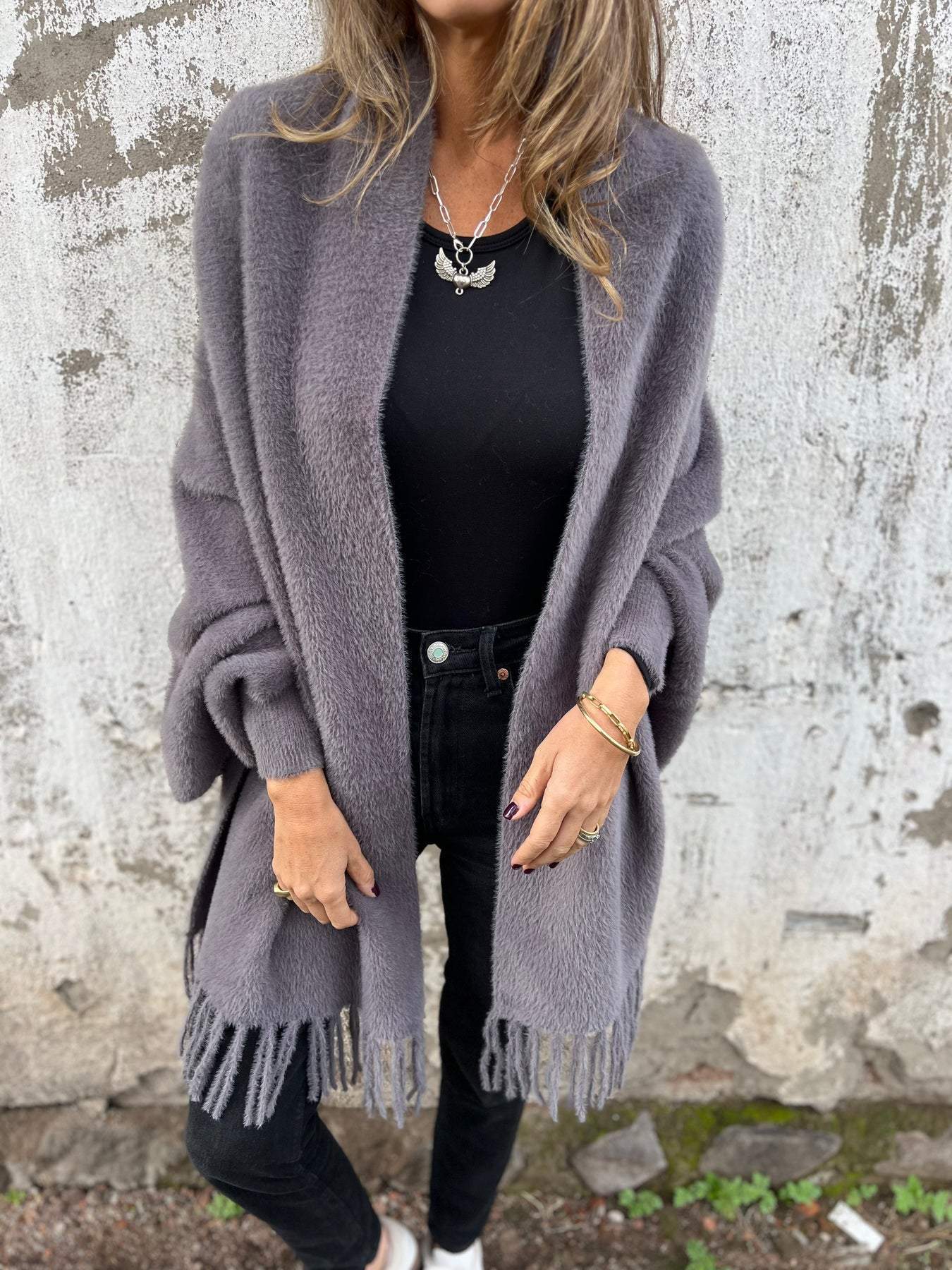 Manteau à manches longues et pompons pour femme
