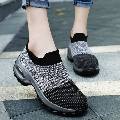 Chaussures femme pour la marche avec silhouette légère