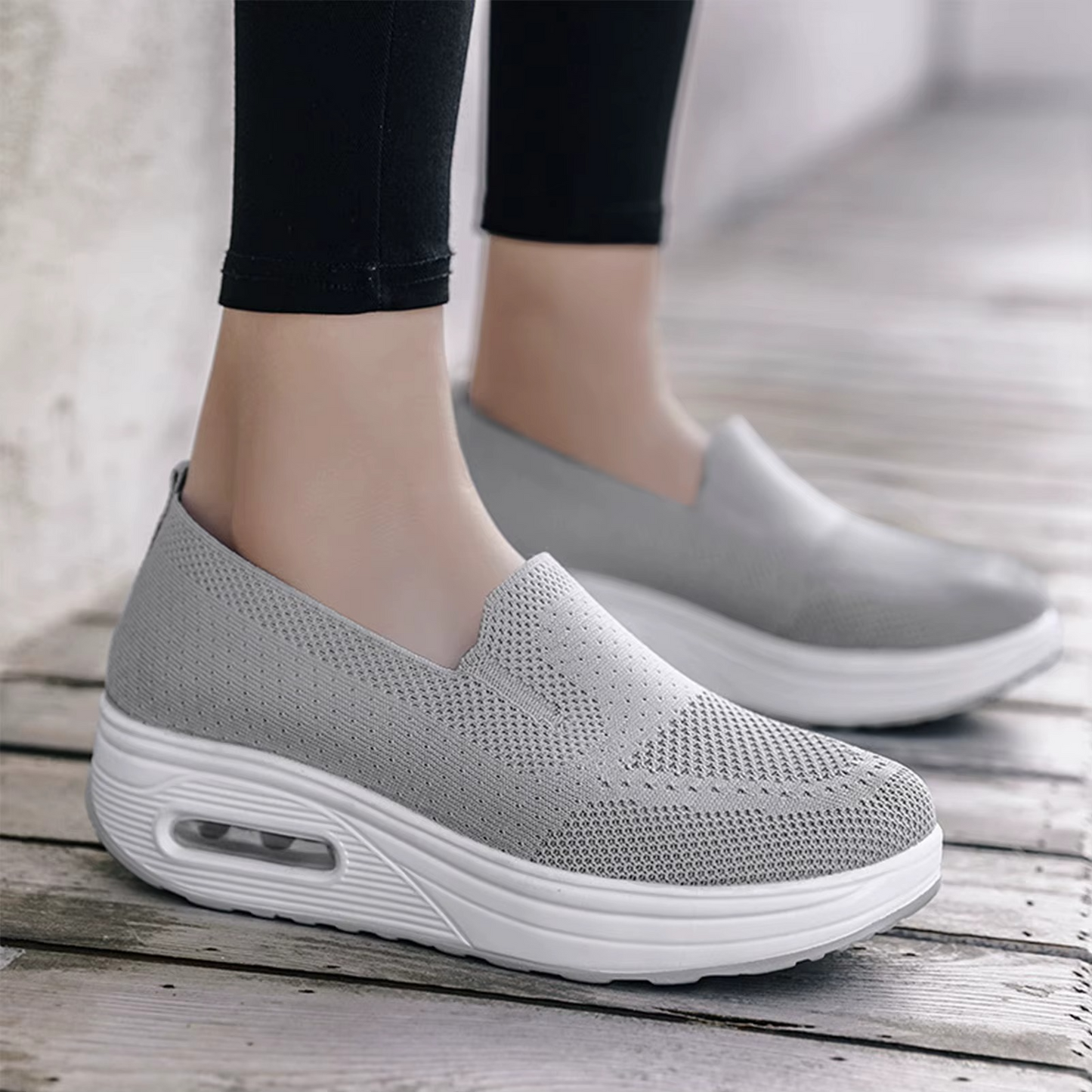 Chaussures femme à semelle fine et structure souple