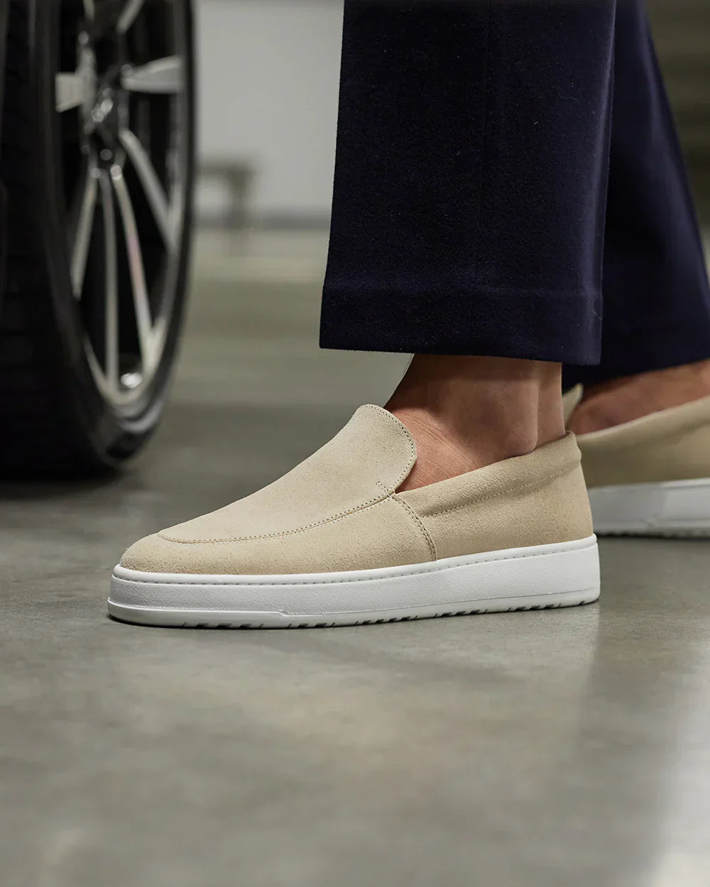 Mocassins Slip-On en Suède pour Homme – Élégance discrète et confort au quotidien