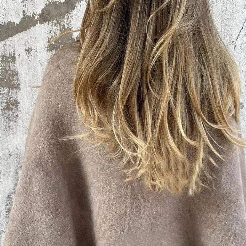 Manteau court à manches évasées chic