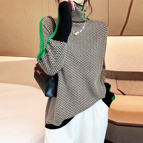Pull femme à col montant avec rayures contrastées – style moderne et confort chaud