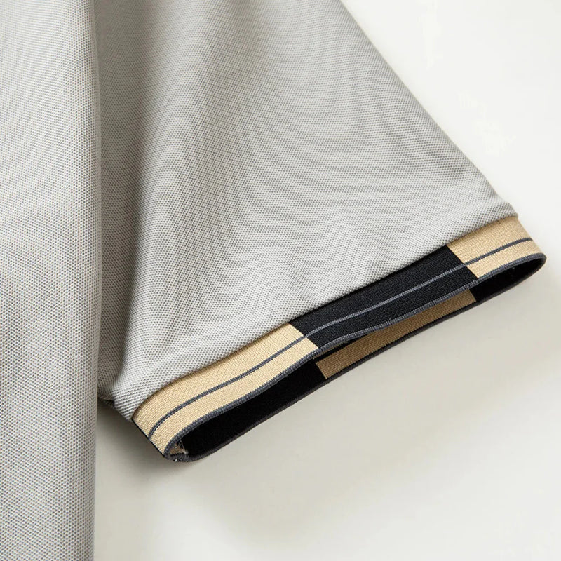 Polo homme col contrasté – coupe ajustée chic et élégante