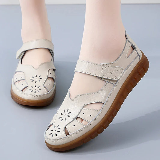 Sandales femme bride réglable et bout fermé pour l’été