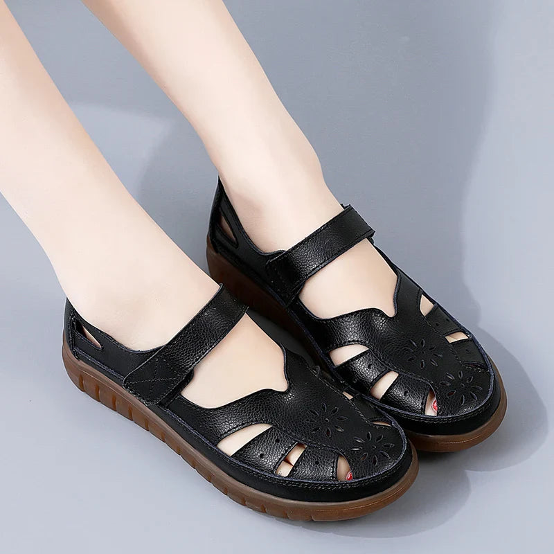Sandales femme bride réglable et bout fermé pour l’été