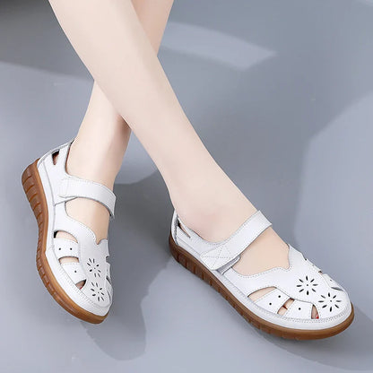 Sandales femme bride réglable et bout fermé pour l’été