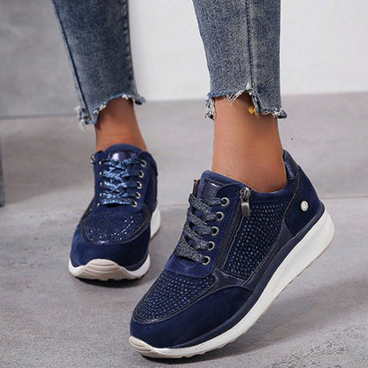 Chaussures pour femmes avec base souple et détails visuels respirants