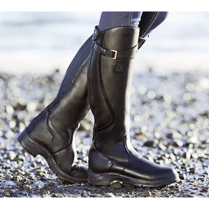 Chaussures bottes femme avec surface structurée et semelle robuste