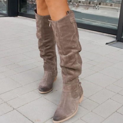 Chaussures bottes femme montantes à talon plat, finition texturée, zippées