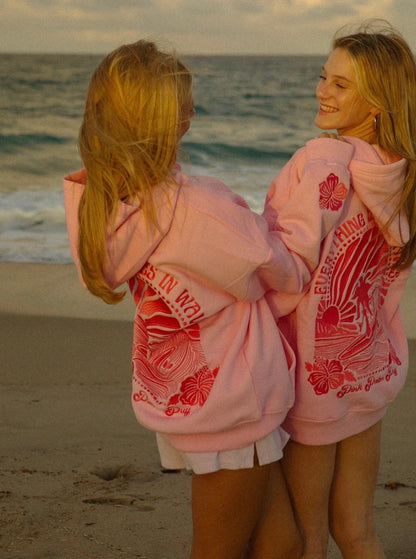 Pull ample femme avec capuche et poche kangourou