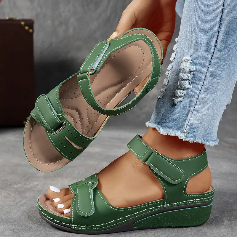 Sandales Femme – Confort Orthopédique et Élégance Raffinée, Brides Réglables et Design Respirant