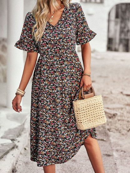 Mini robe florale à manches courtes pour femmes