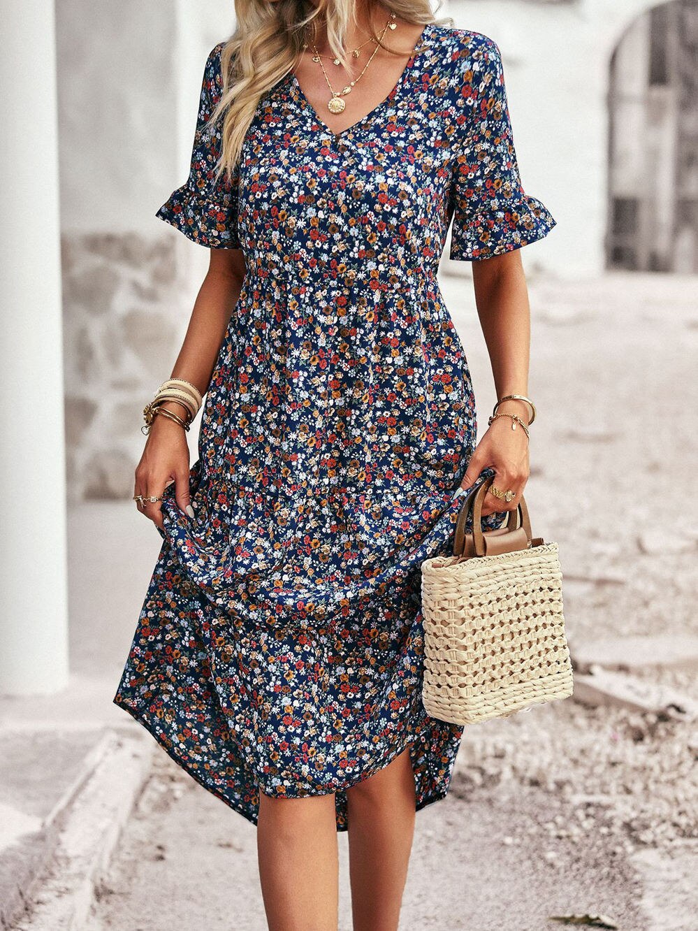 Mini robe florale à manches courtes pour femmes