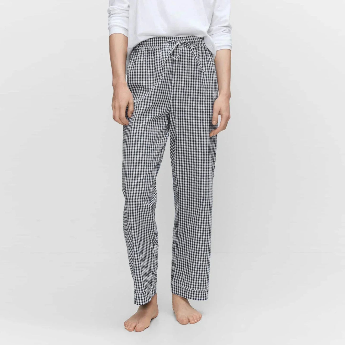 Pantalon femme à coupe droite et taille haute