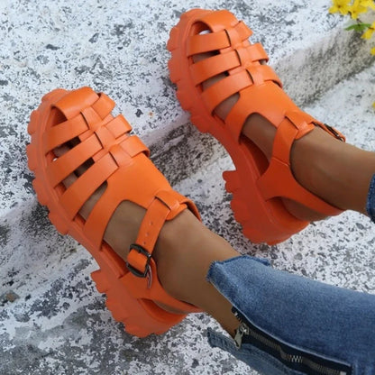 Sandales femme été avec surface douce et brides réglables