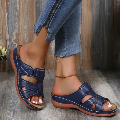 Sandales plates femme avec lanières modulables