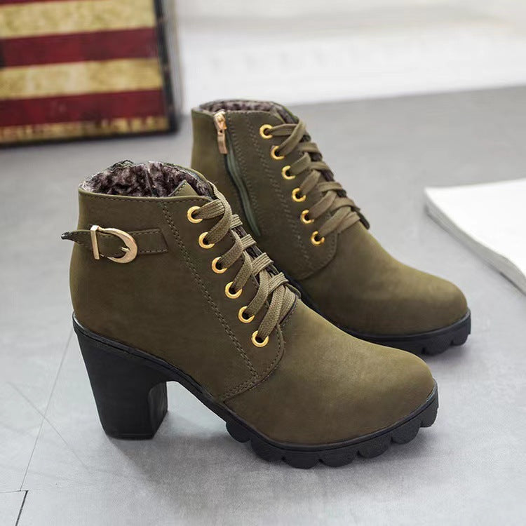 Bottes femme tendance à talon bloc et semelle épaisse